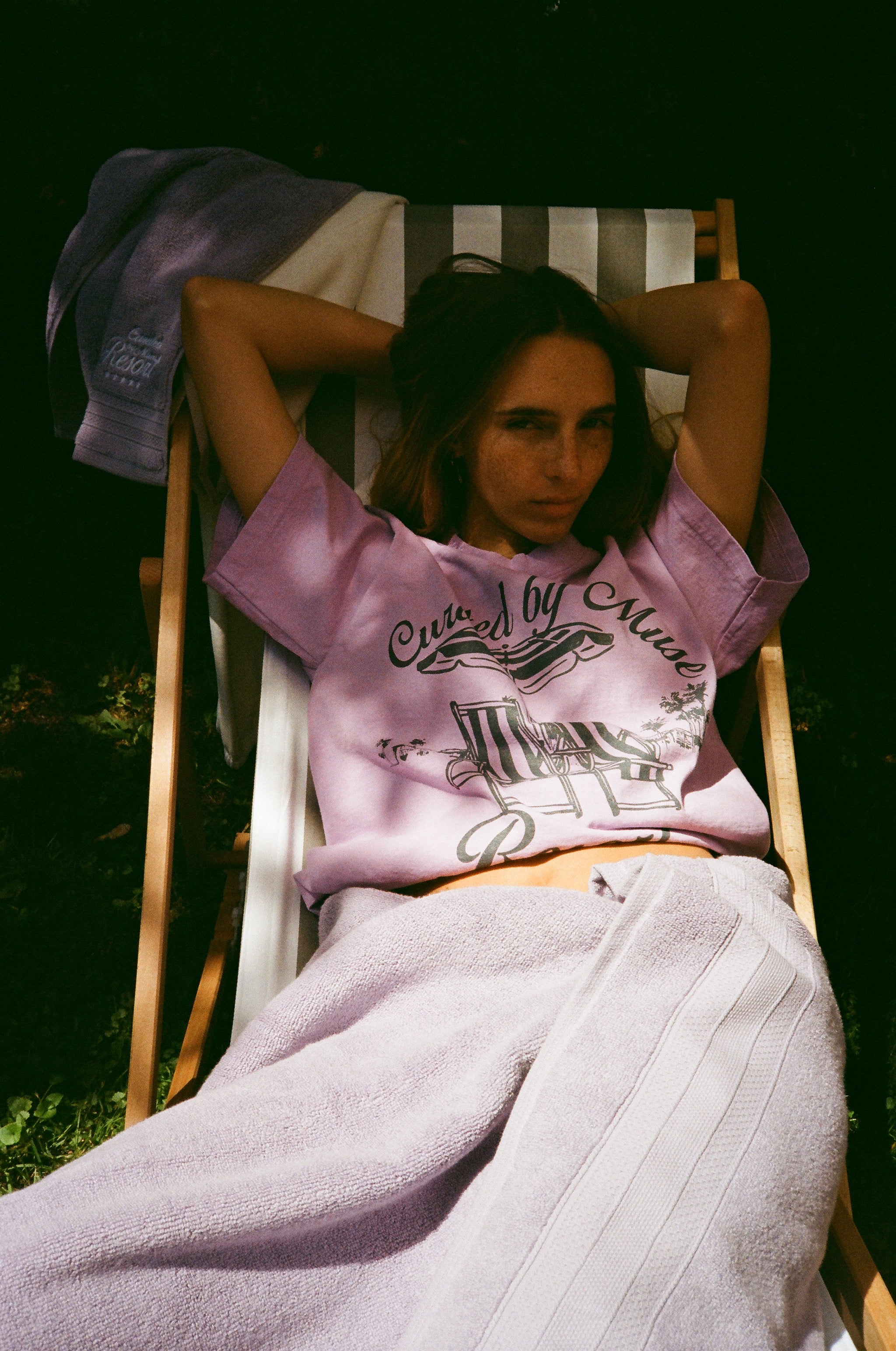 Resort T-shirt - Violet hour