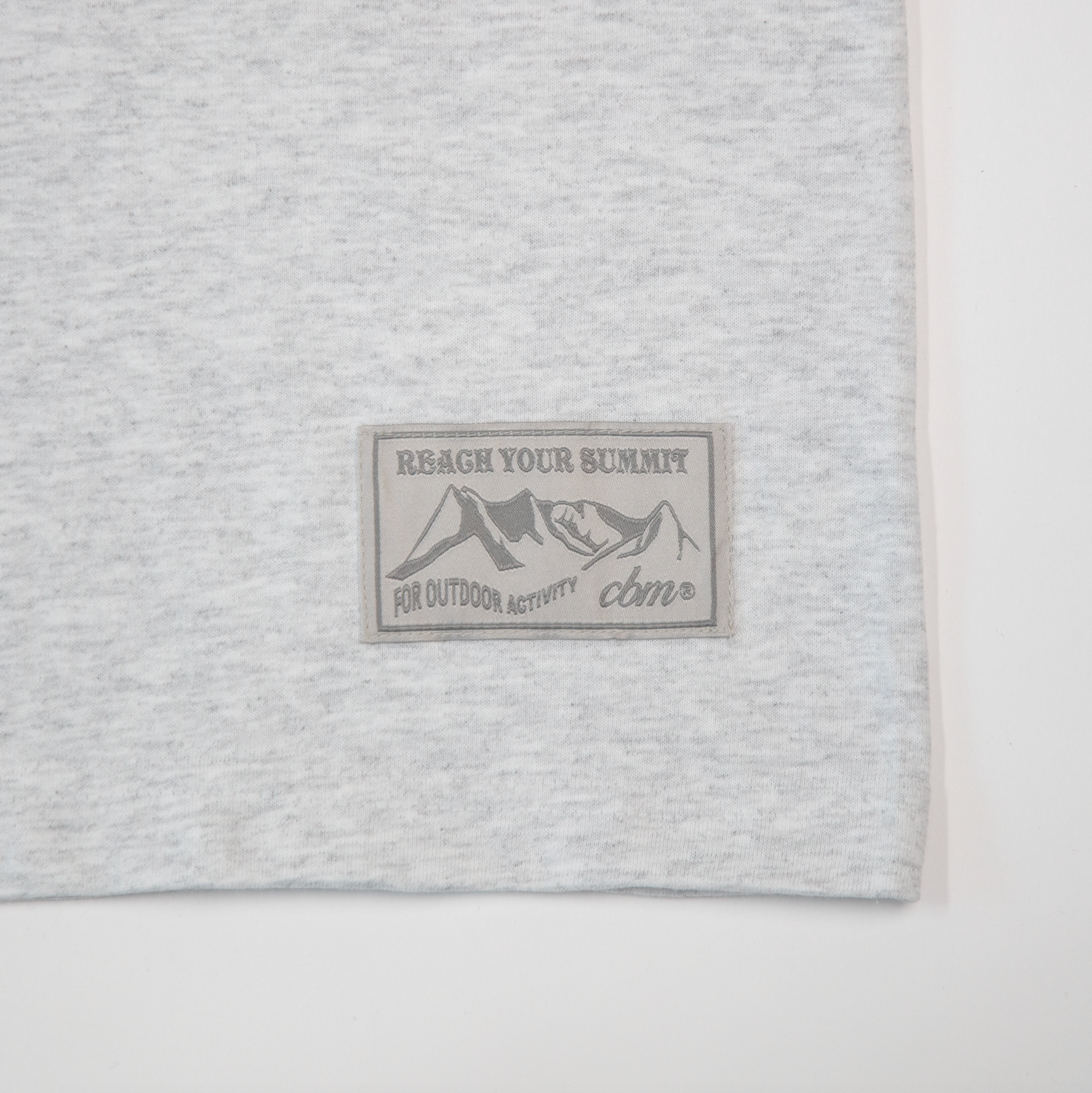 OG Chenille Ash Grey T-shirt - Macadamia