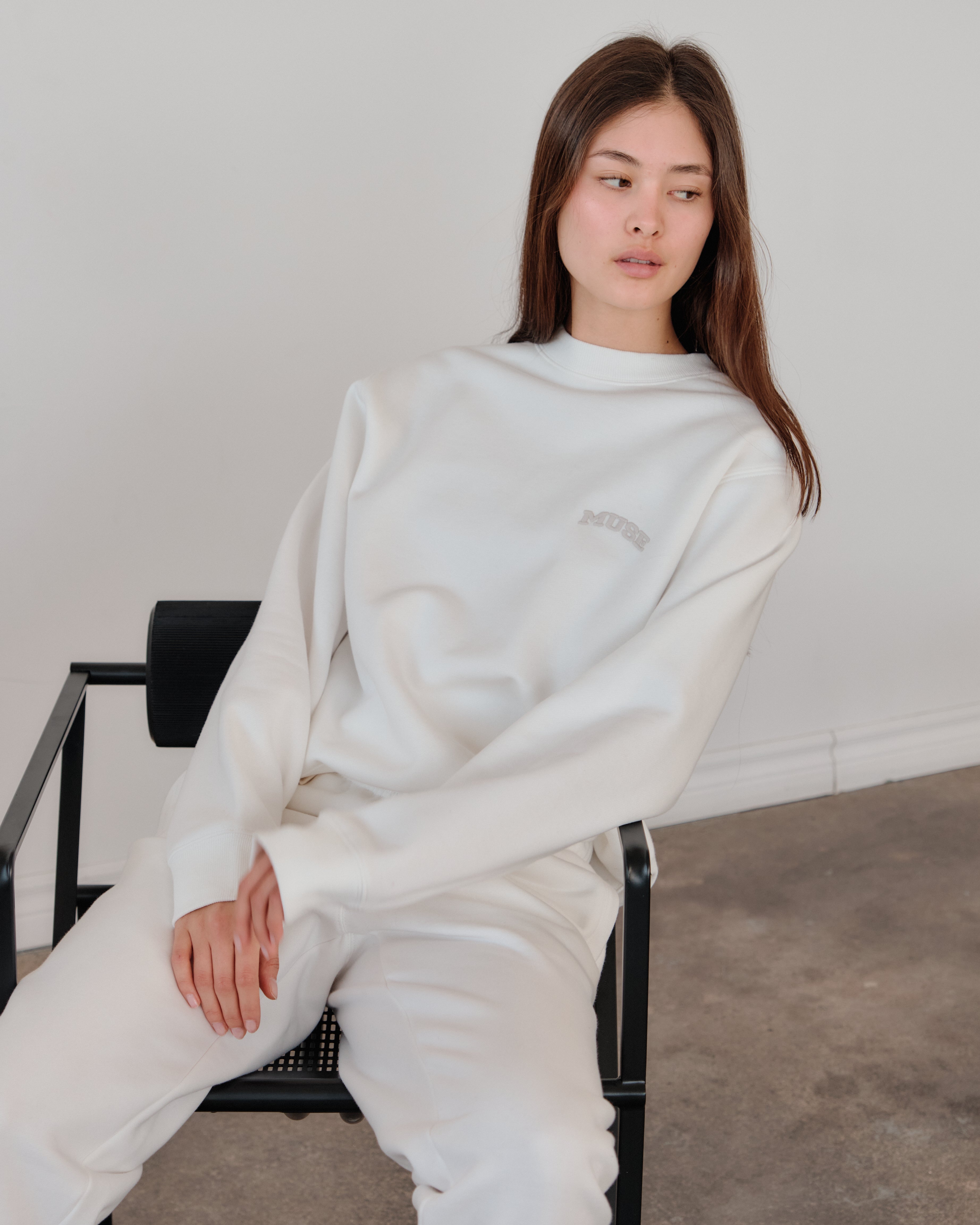 Heavyweight Sweatshirt - White Lily