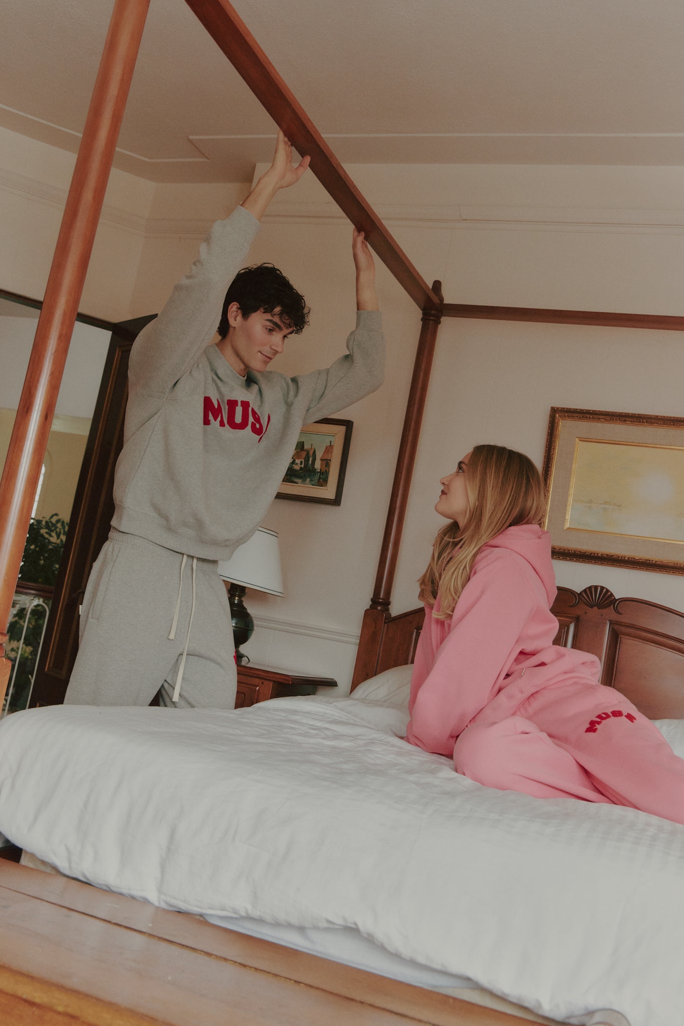 Heavyweight Chenille Sweatshirt Set - Dove